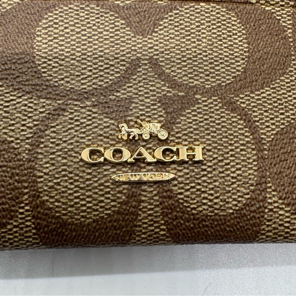 COACH Mini Skinny Id Case In Signature Canvas Card Brown Gold Wallet - Picture 12 of 12
